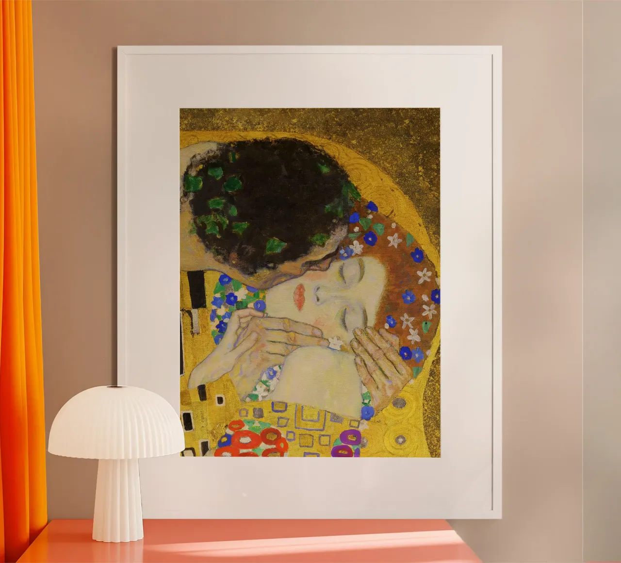 Il bacio (particolare) IV poster con telaio in alluminio da Roy Terrell