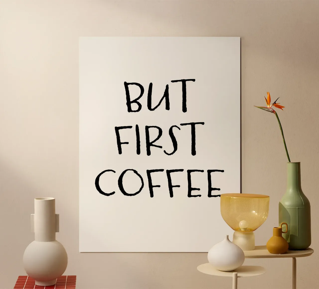 But First Coffee 5 poster con telaio in alluminio da The Type Club Tokyo