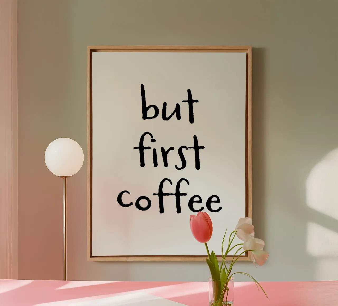 But First Coffee 6 tela con Cornice a cassetta da The Type Club Tokyo