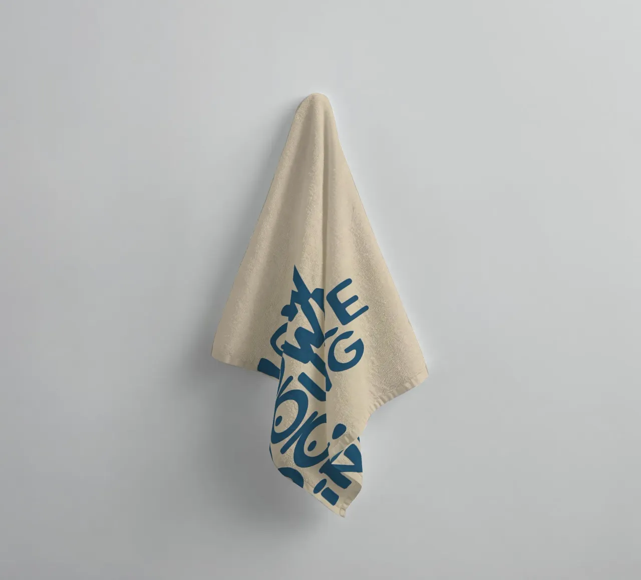 SLOW DOWN YOU'RE DOING FINE! asciugamano da bagno da Type & Tape
