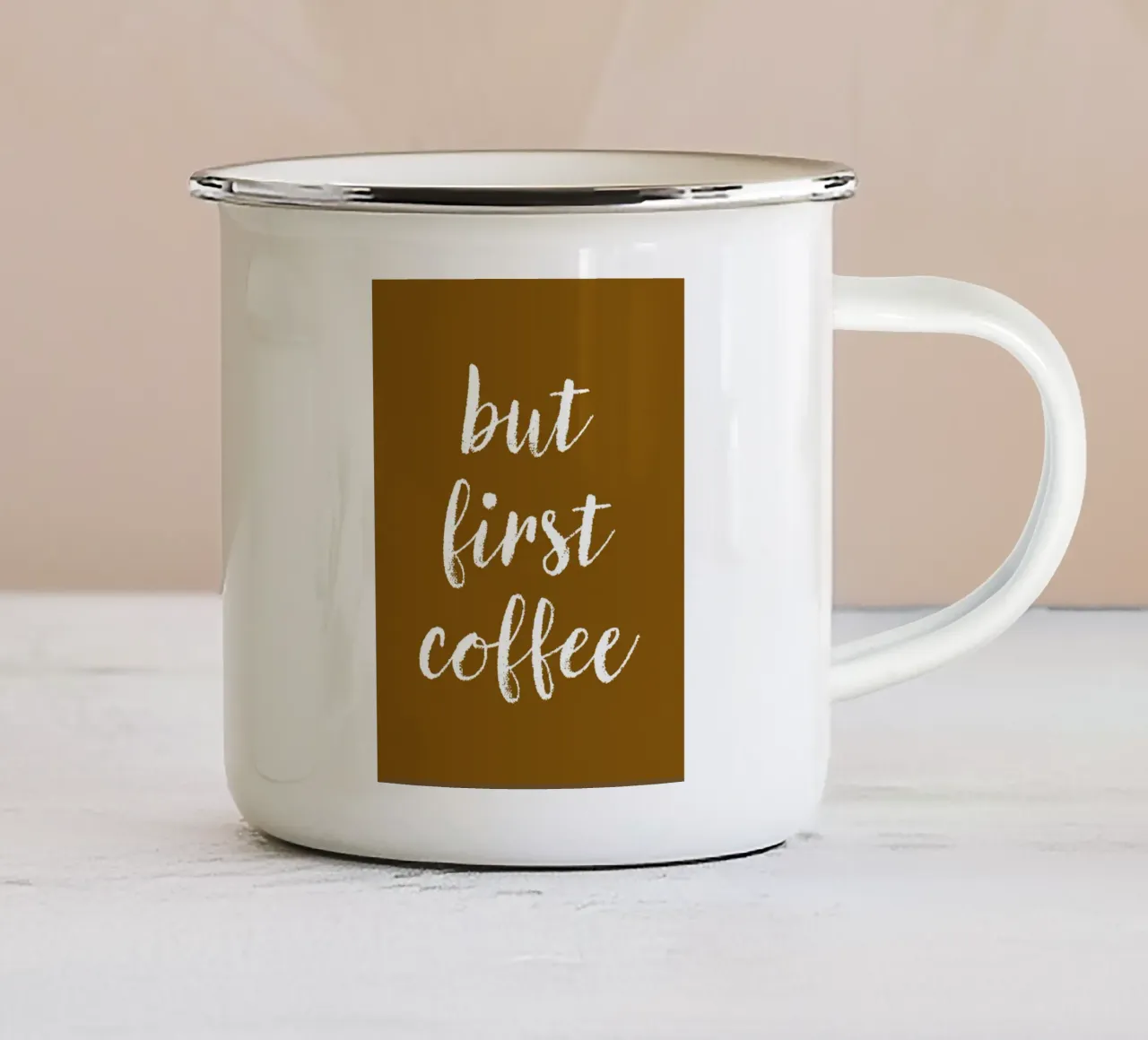 But First Coffee 18 tazza in smalto da The Type Club Tokyo