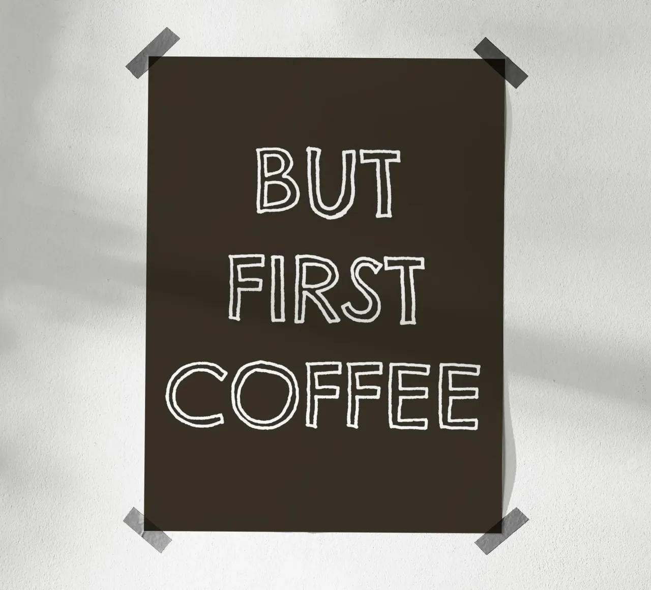 But First Coffee 20 poster con telaio in legno da The Type Club Tokyo