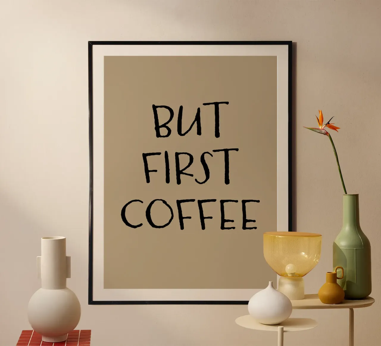 But First Coffee 21 poster con telaio in legno da The Type Club Tokyo