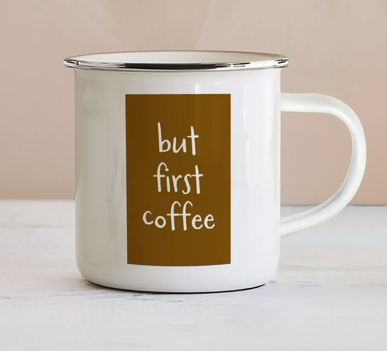 But First Coffee 22 tazza in smalto da The Type Club Tokyo