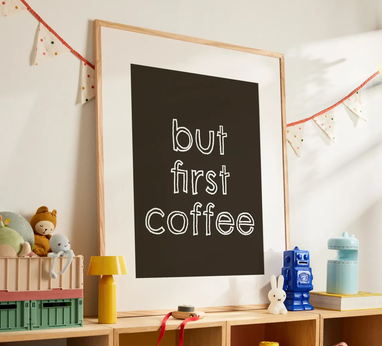 But First Coffee 24 poster con telaio in alluminio da The Type Club Tokyo