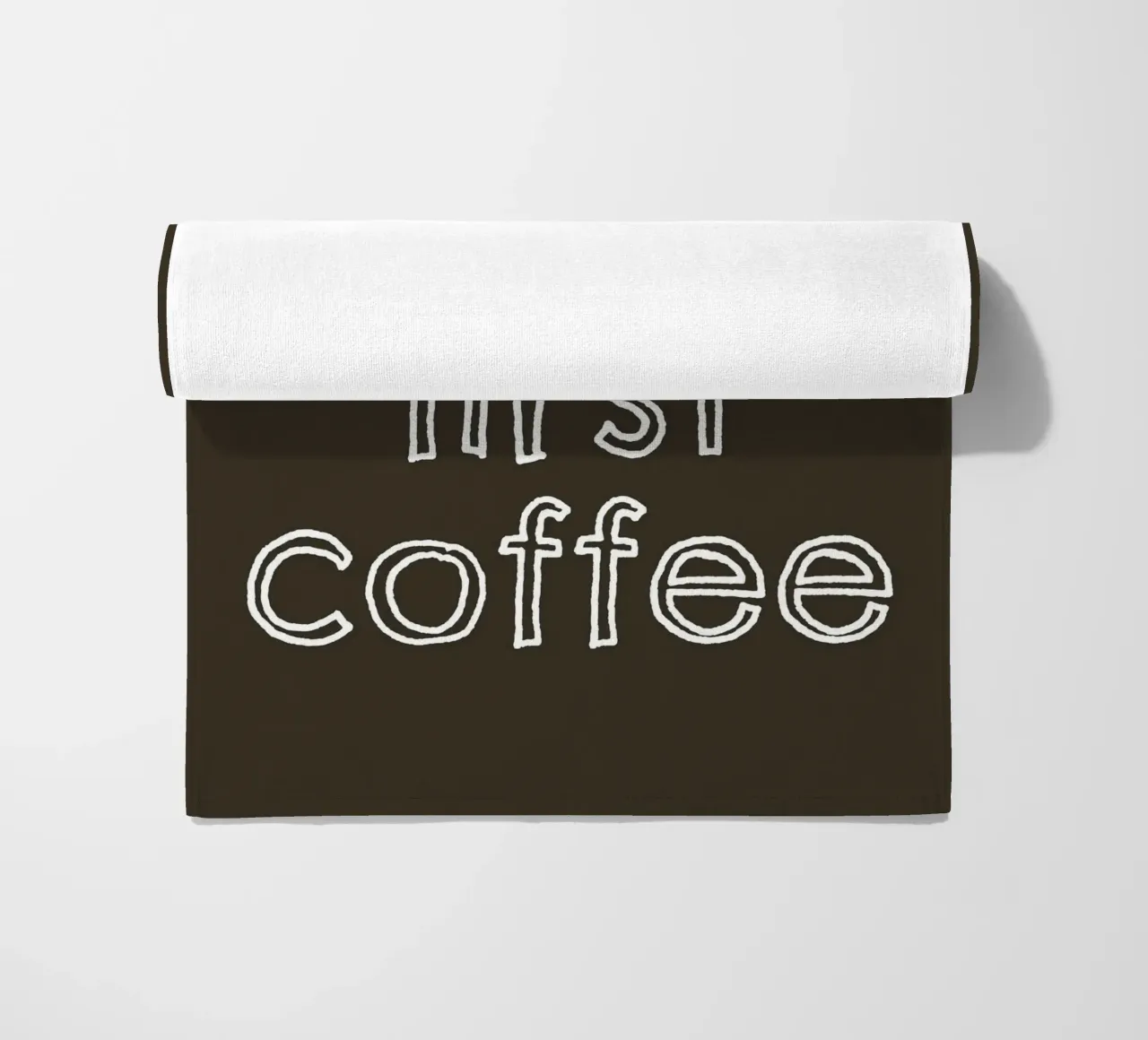 But First Coffee 24 telo mare da The Type Club Tokyo