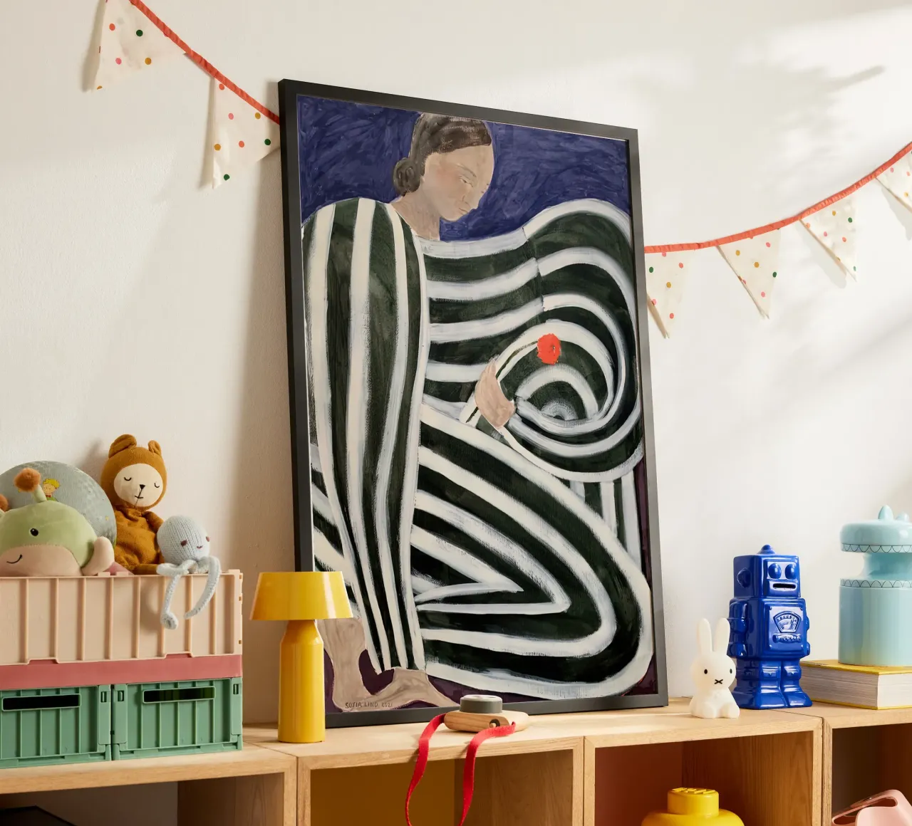 striscia avorio un fiore poster con telaio in legno da panaiti vascu