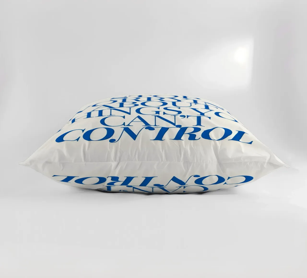 Stop worrying about things you control cuscino da Type & Tape