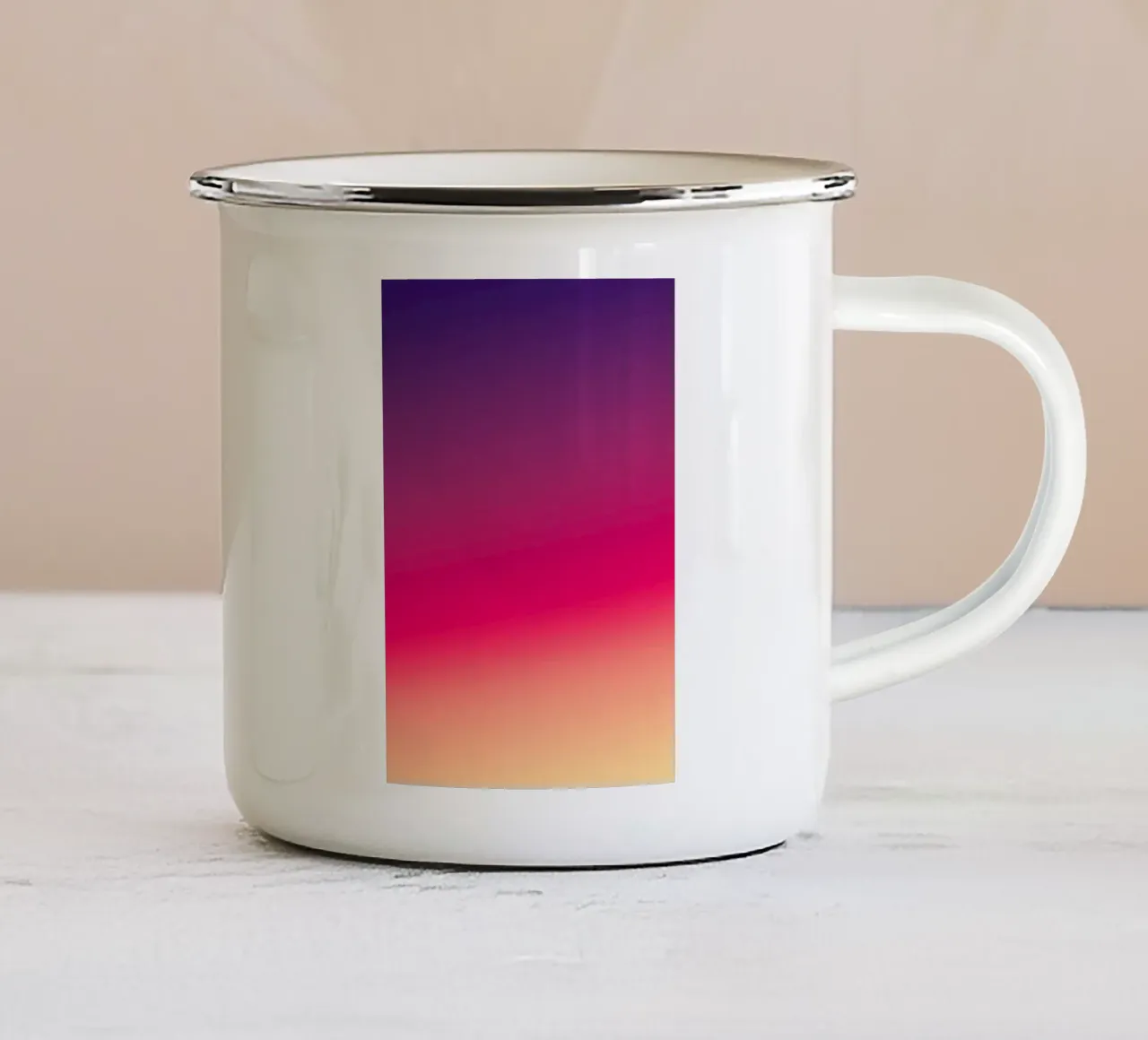 Smoothi tazza in smalto da Flo Klein
