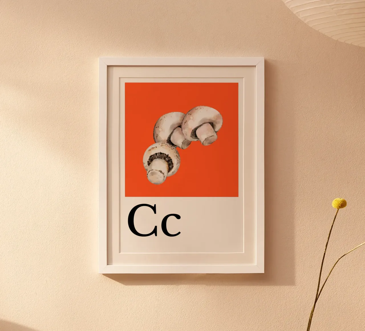 Buchstabe C - C wie Champignons Poster mit Holzrahmen von Grünkraftwerk