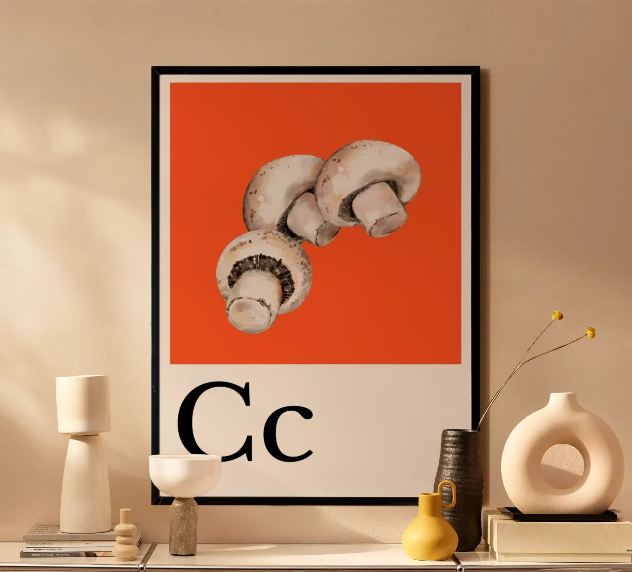 Buchstabe C - C wie Champignons Poster mit Holzrahmen von Grünkraftwerk