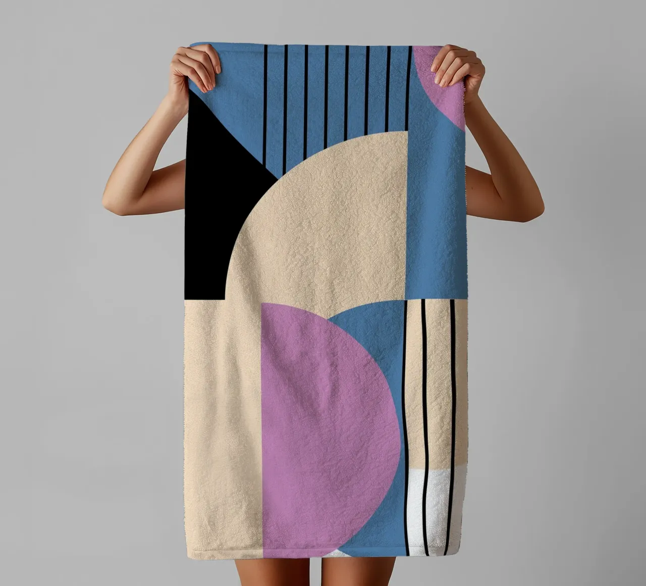 Art Deco Geometrie – Modern Abstract Shapes towel by Casa Calm