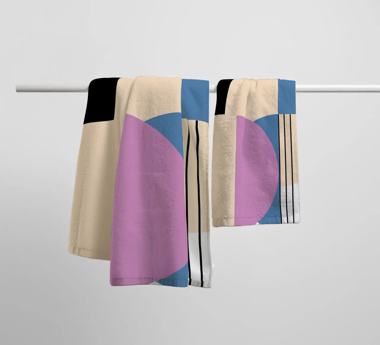 Art Deco Geometrie – Modern Abstract Shapes towel by Casa Calm