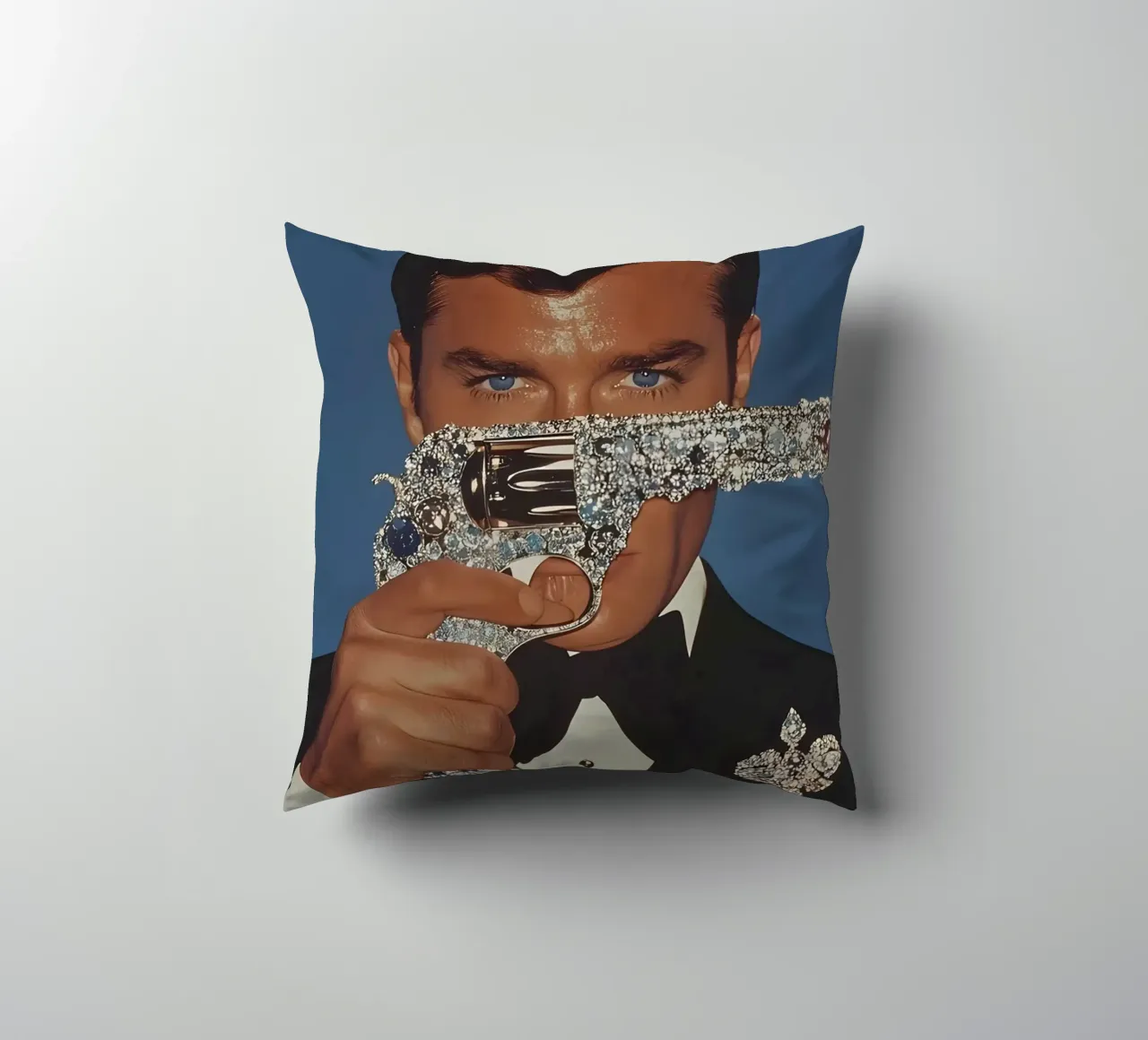 Roger Moore cuscino da Low poly art
