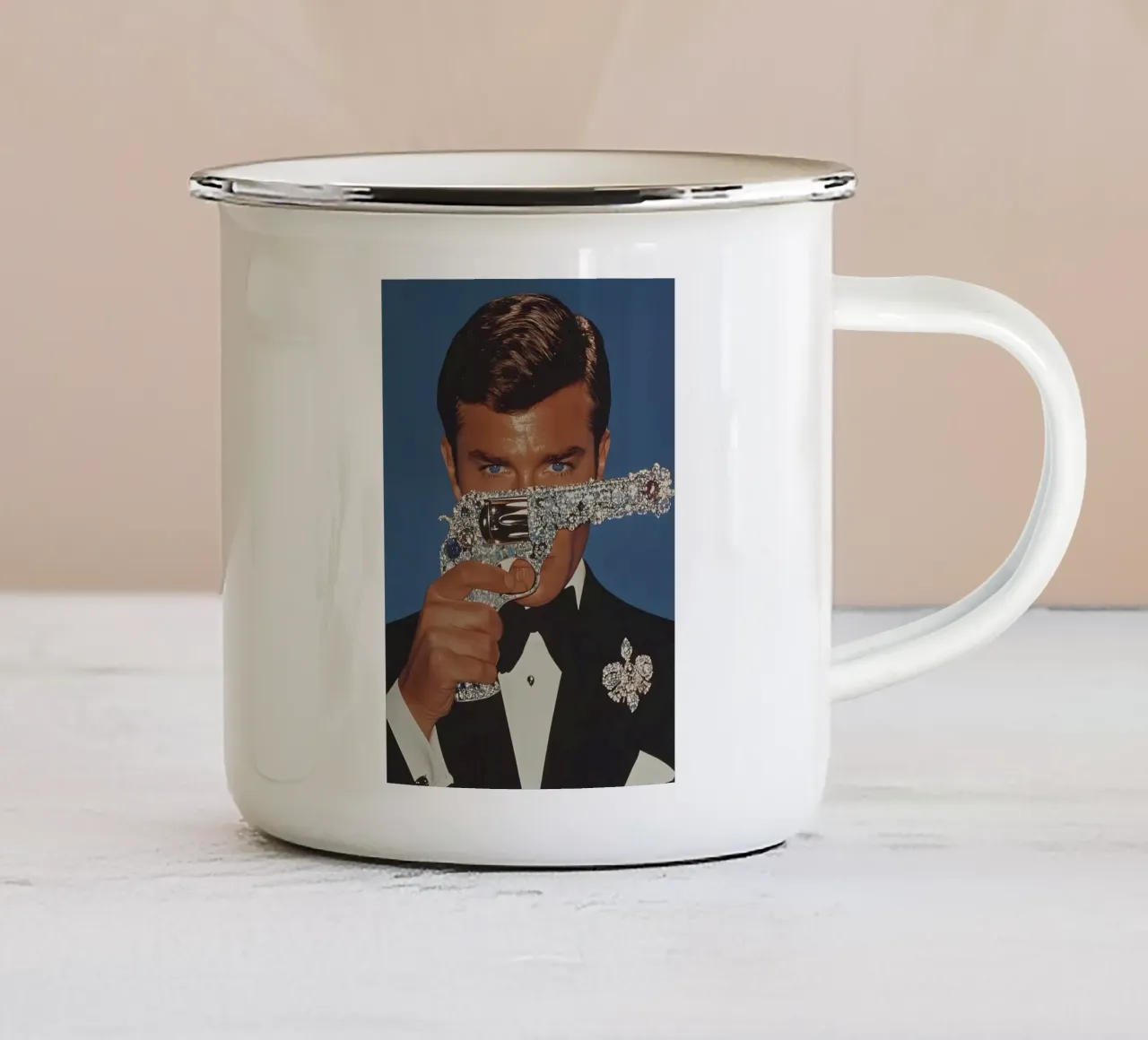 Roger Moore tazza in smalto da Low poly art