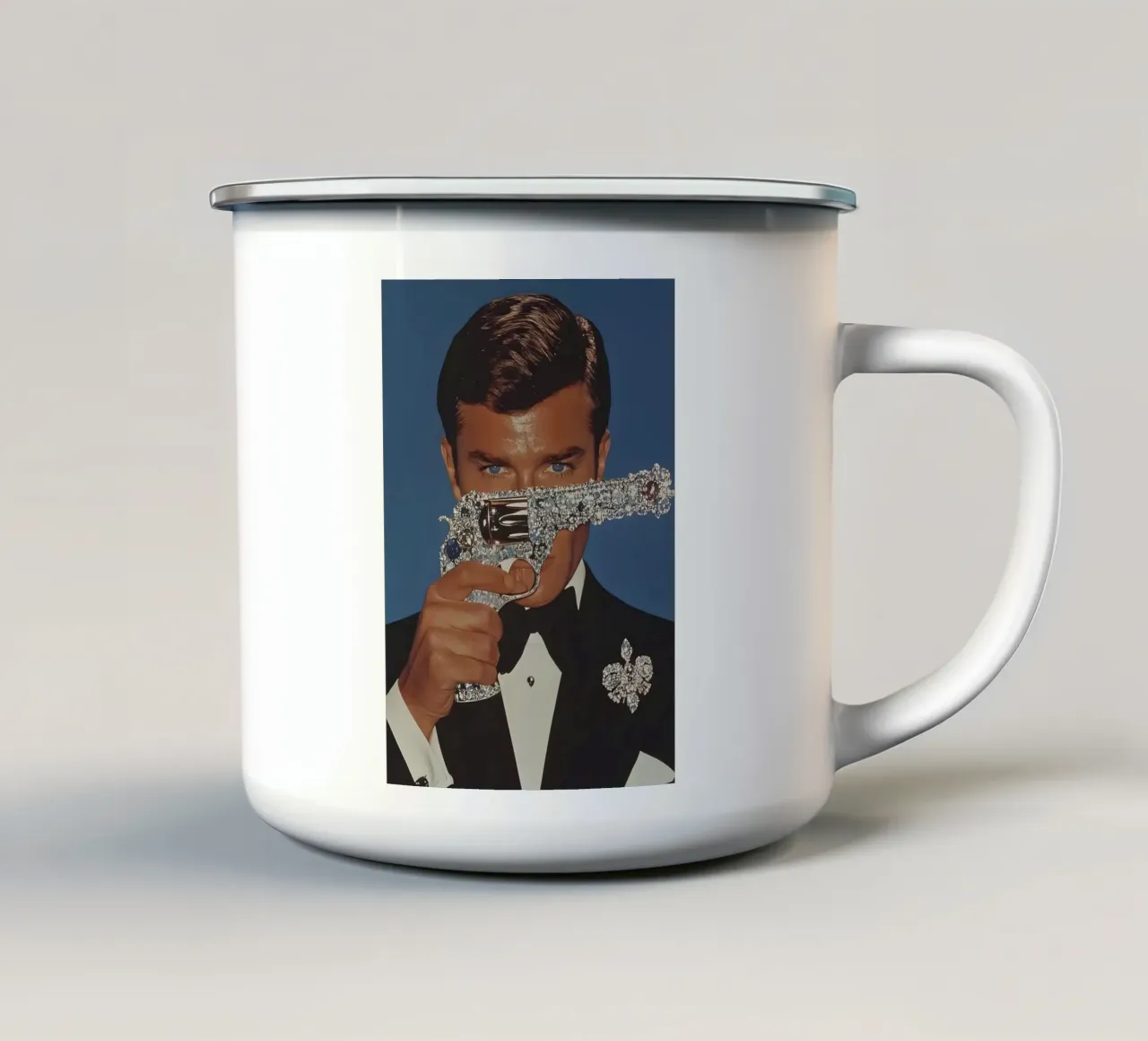 Roger Moore tazza in smalto da Low poly art