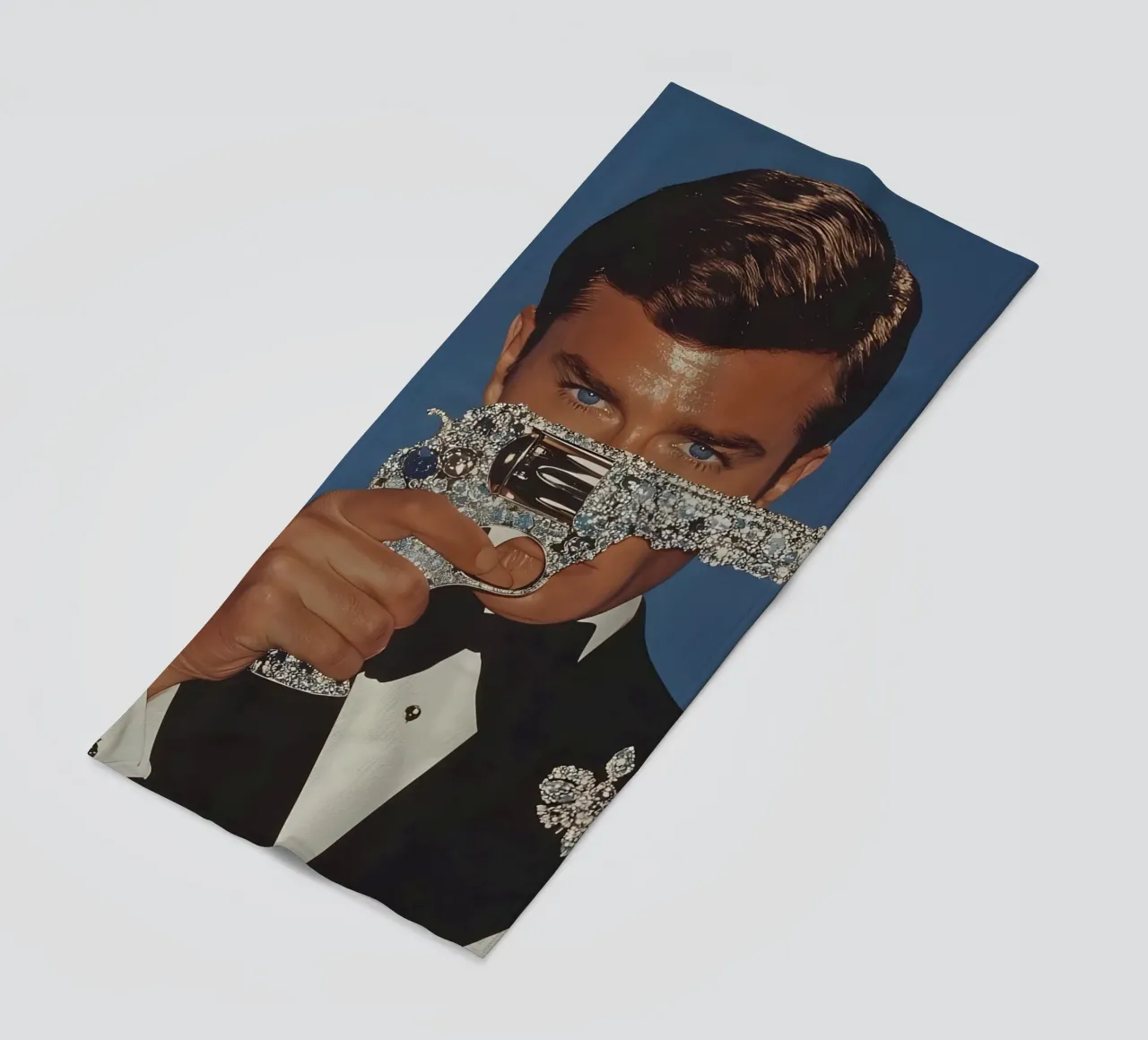Roger Moore telo mare da Low poly art