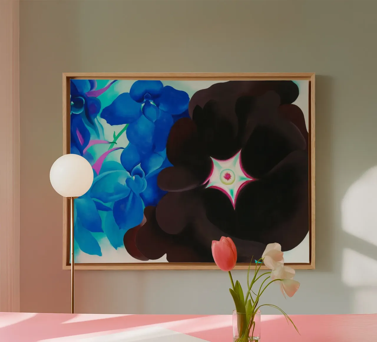 Georgia O'Keeffe - Agrifoglio nero e allodola blu tela con Cornice a cassetta da Chérie Prints
