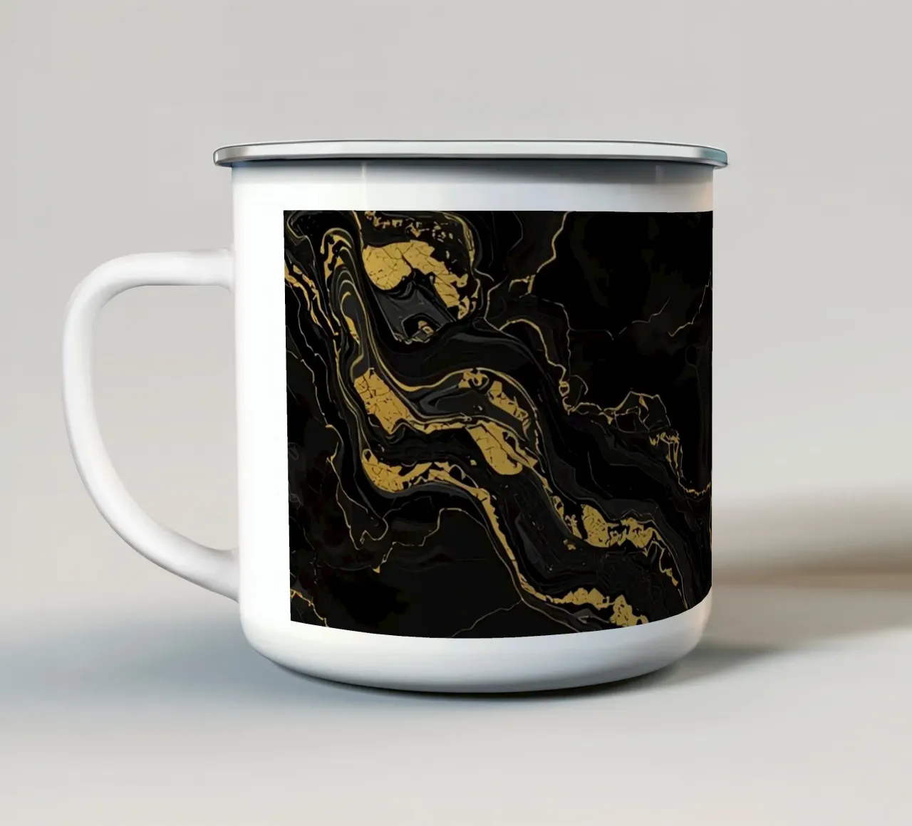 Sfondo nero con venature dorate tazza in smalto da DesignDoodle