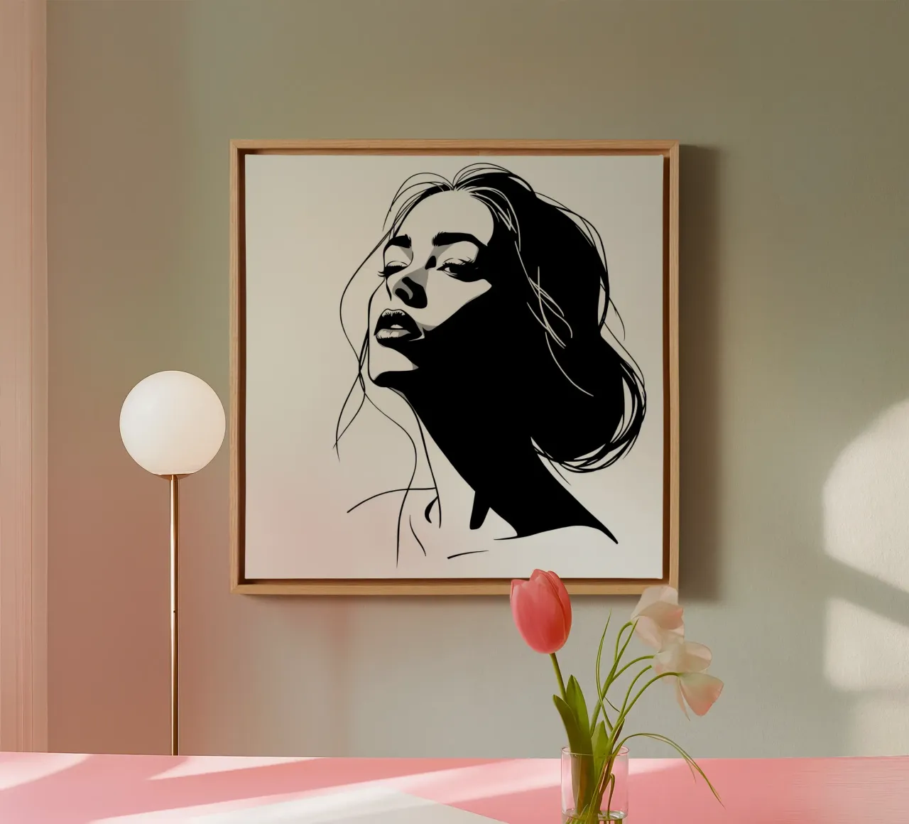 Illustrazione in bianco e nero del volto di una donna tela con Cornice a cassetta da DesignDoodle