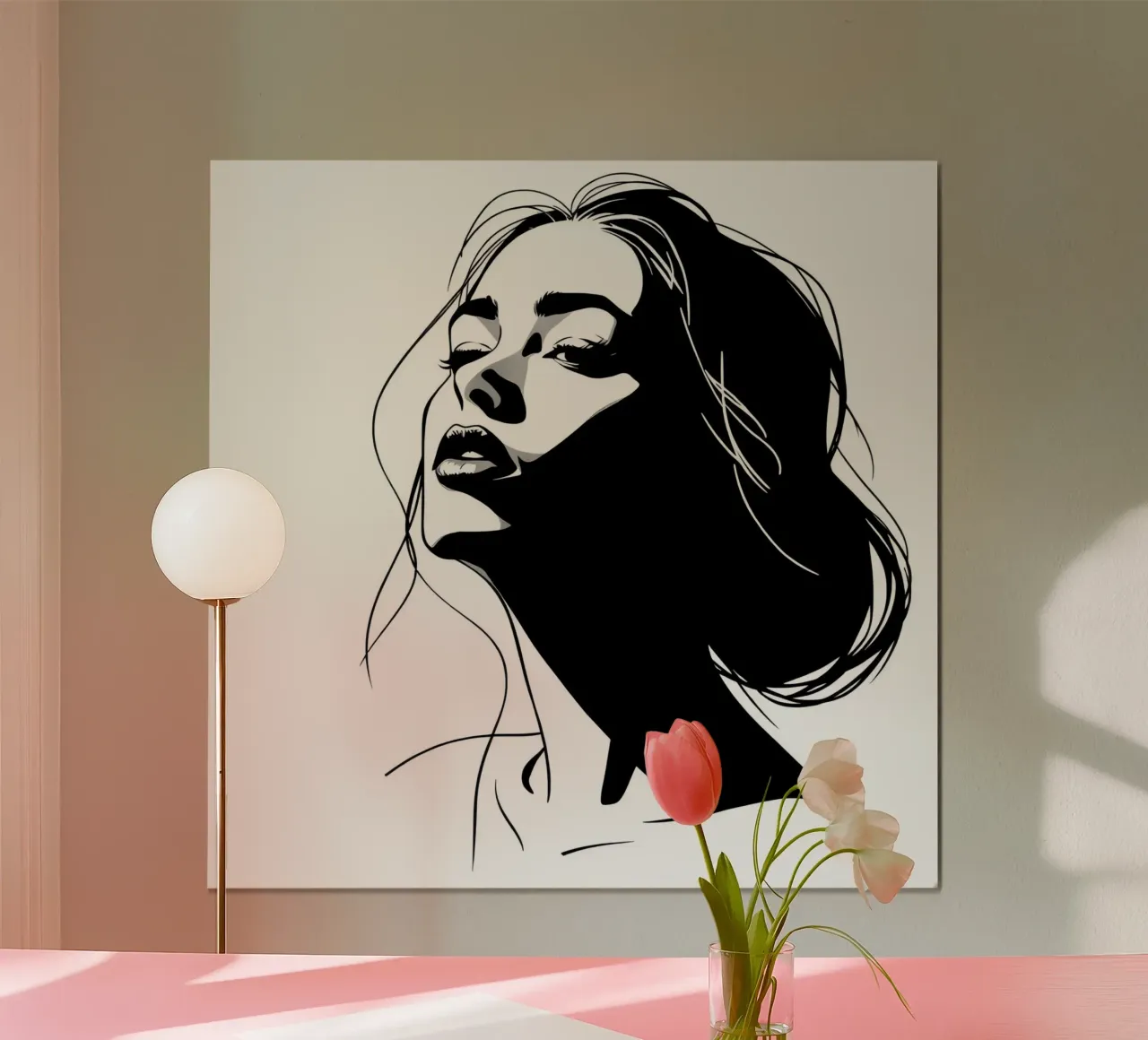 Illustrazione in bianco e nero del volto di una donna poster con telaio in legno da DesignDoodle