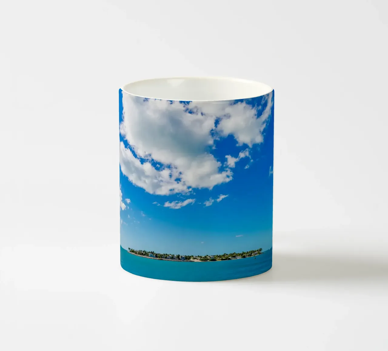 Isola sul mare tazza in ceramica da anderm