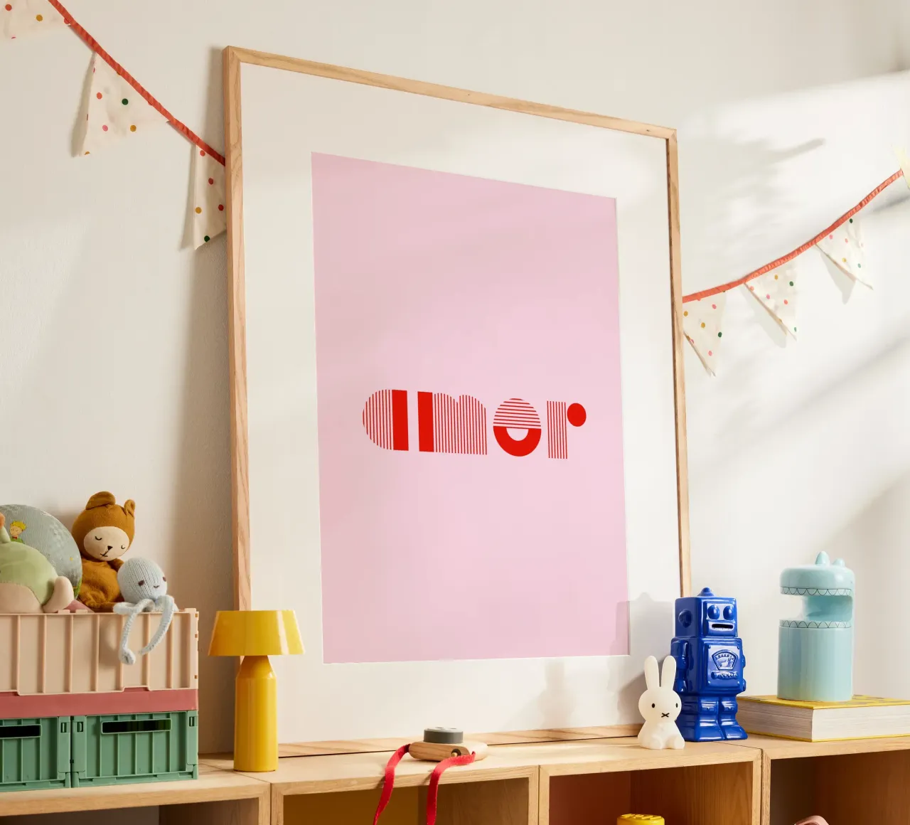 Amor 1 poster con telaio in alluminio da The Type Club Tokyo