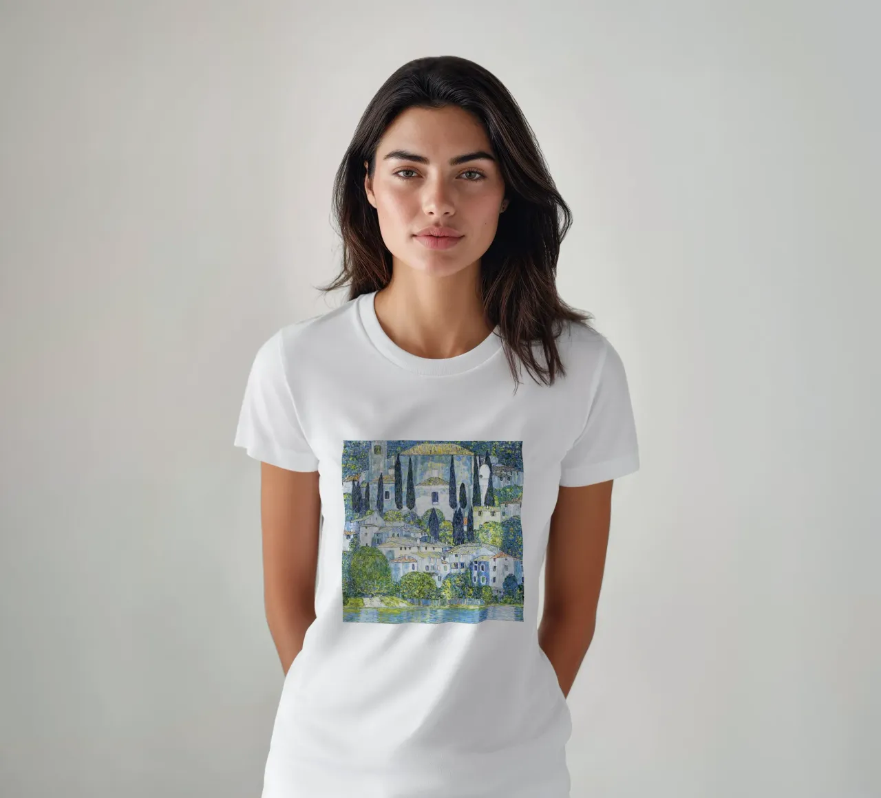 Kirche in Cassone (Chiesa di Cassone) di Gustav Klimt t-shirt da Jolie Prints
