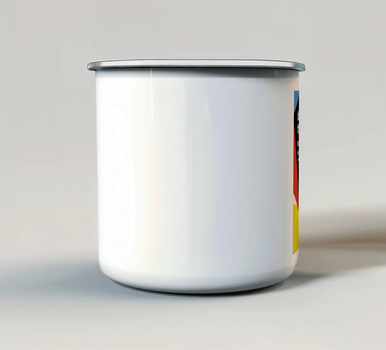 Blumfeld tazza in smalto da Stephan Kochs