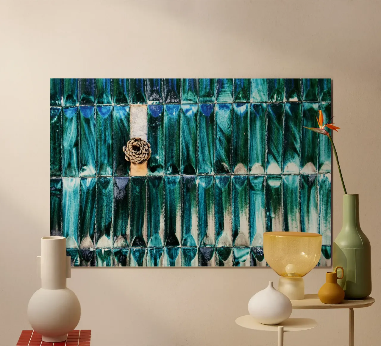 Muro di piastrelle blu con pigna - Stampa astratta testurizzata poster con telaio in legno da jay
