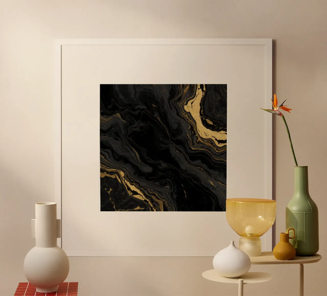 Texture astratta marmorizzata nera, grigia e oro poster con telaio in alluminio da DesignDoodle