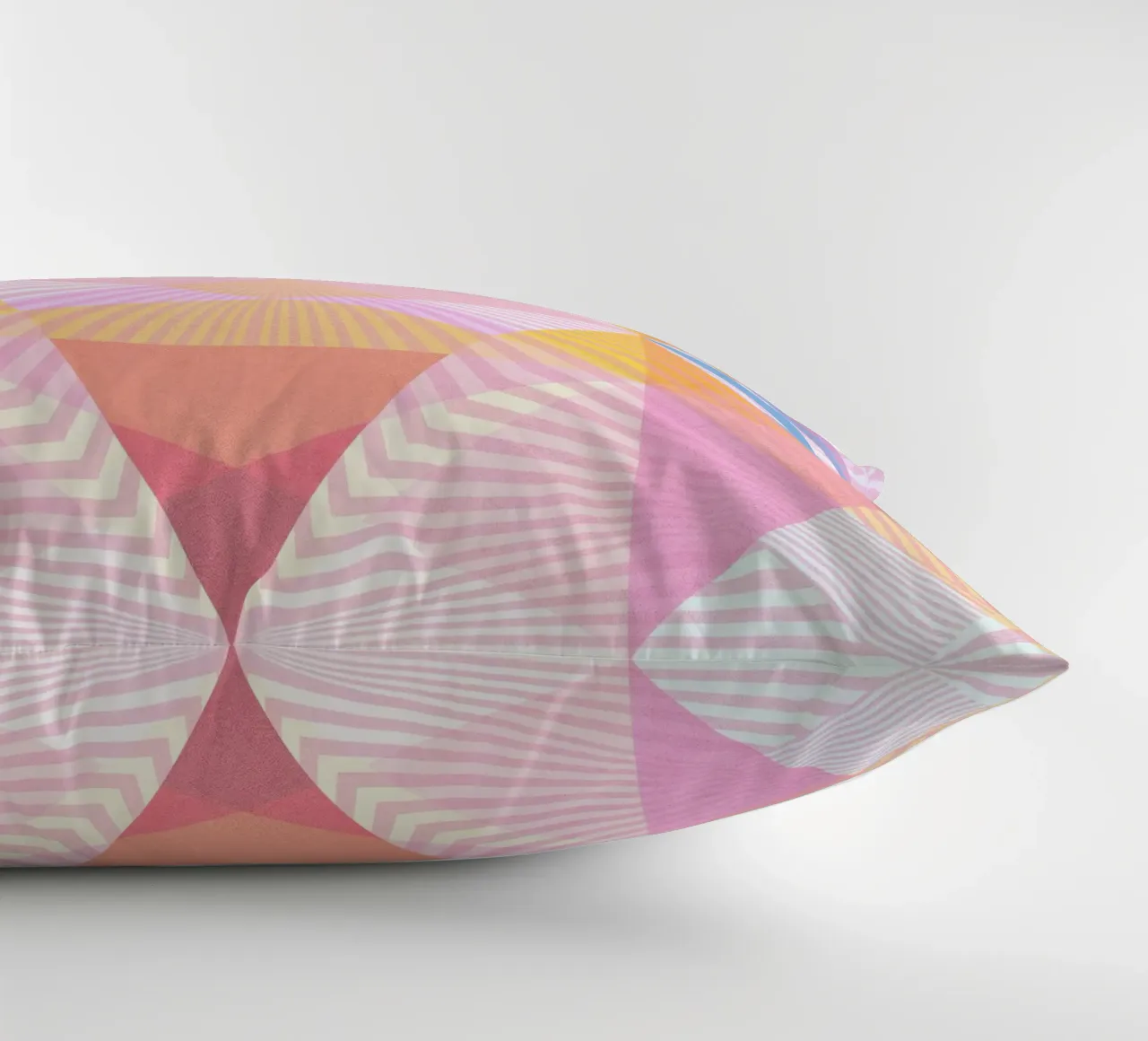 Simple Space Kissen von lovely lines