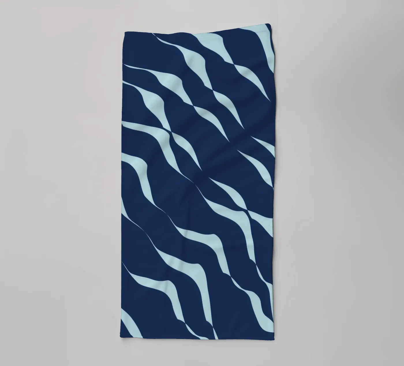 Waves pattern 04 Handtuch von Little Dean