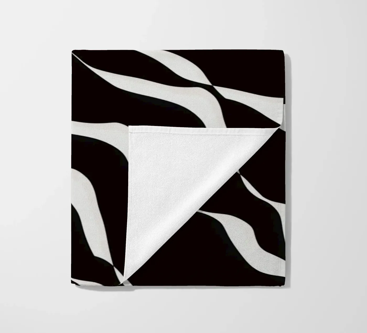 Golven patroon 06 strandhanddoek van Little Dean