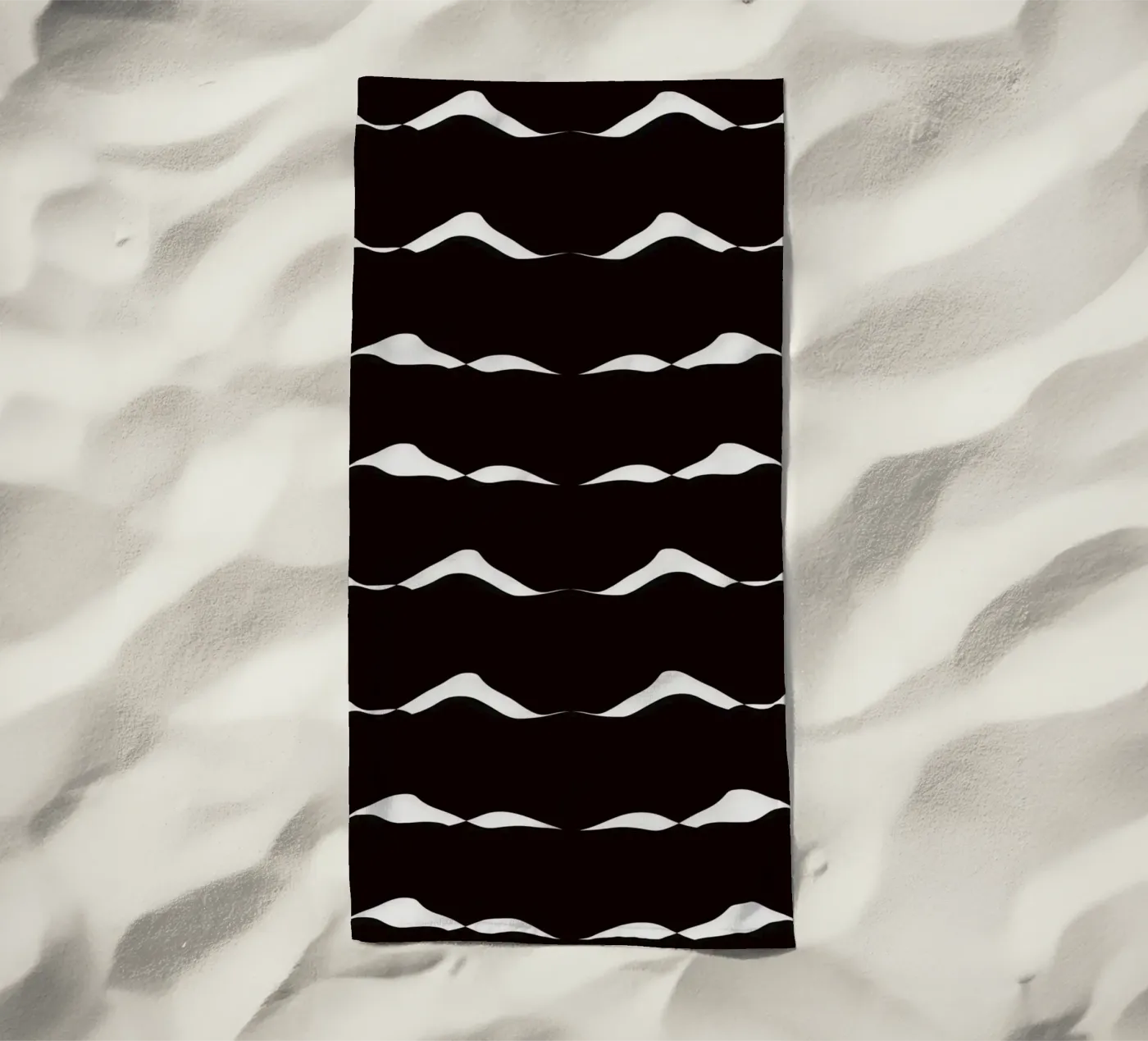 Waves pattern 08 strandhanddoek van Little Dean