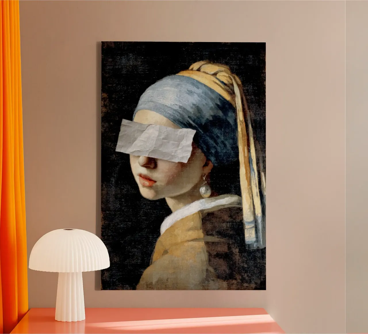 Vermeers Meisje met de parel in speelse vermomming canvas met Baklijst van Modern Muse