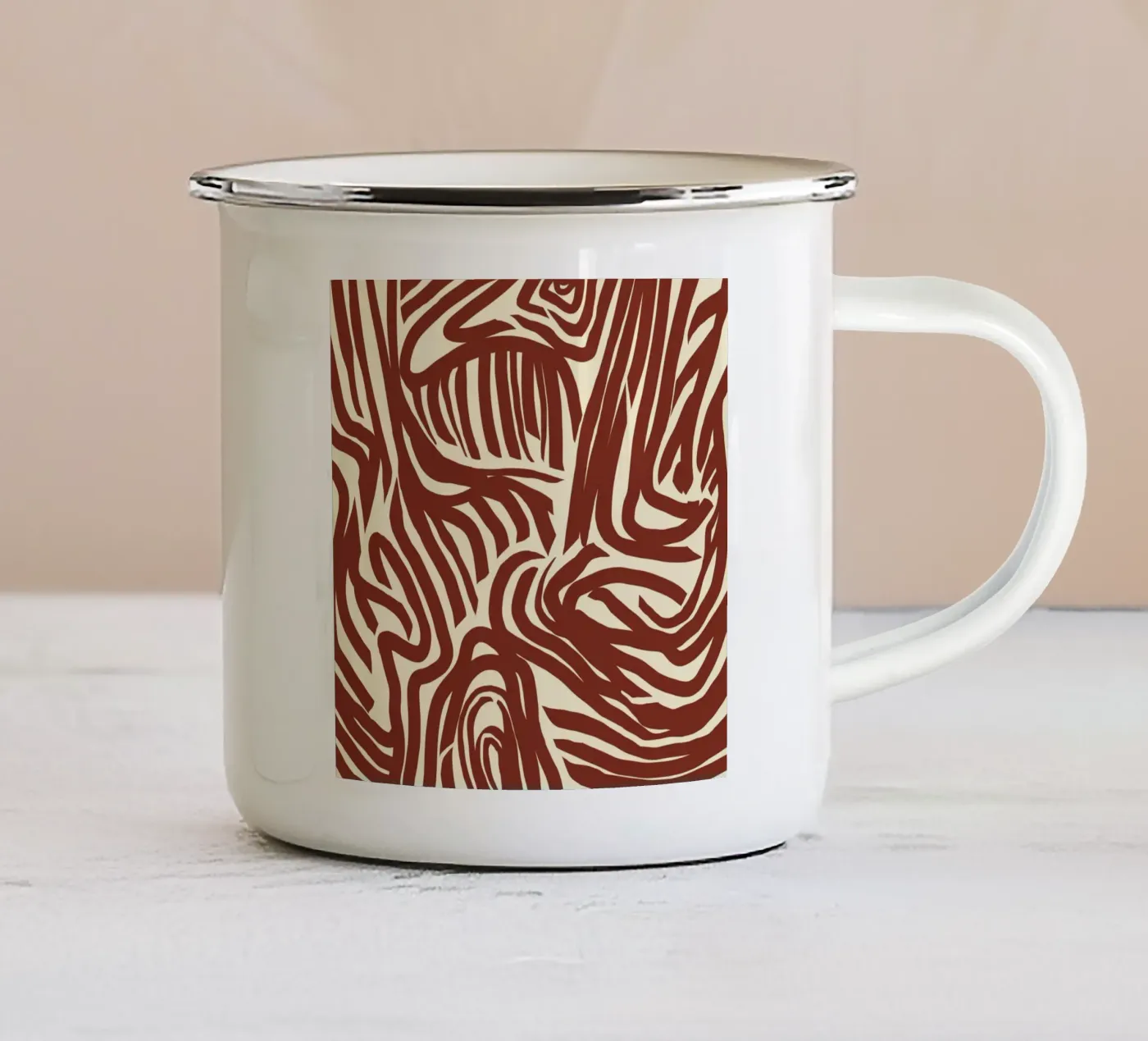 Labyrinth-Muster Emaille Tasse von Little Dean