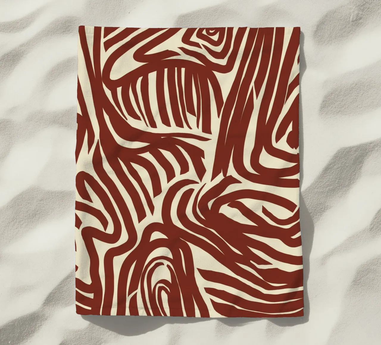 Labyrinth pattern Strandtuch von Little Dean