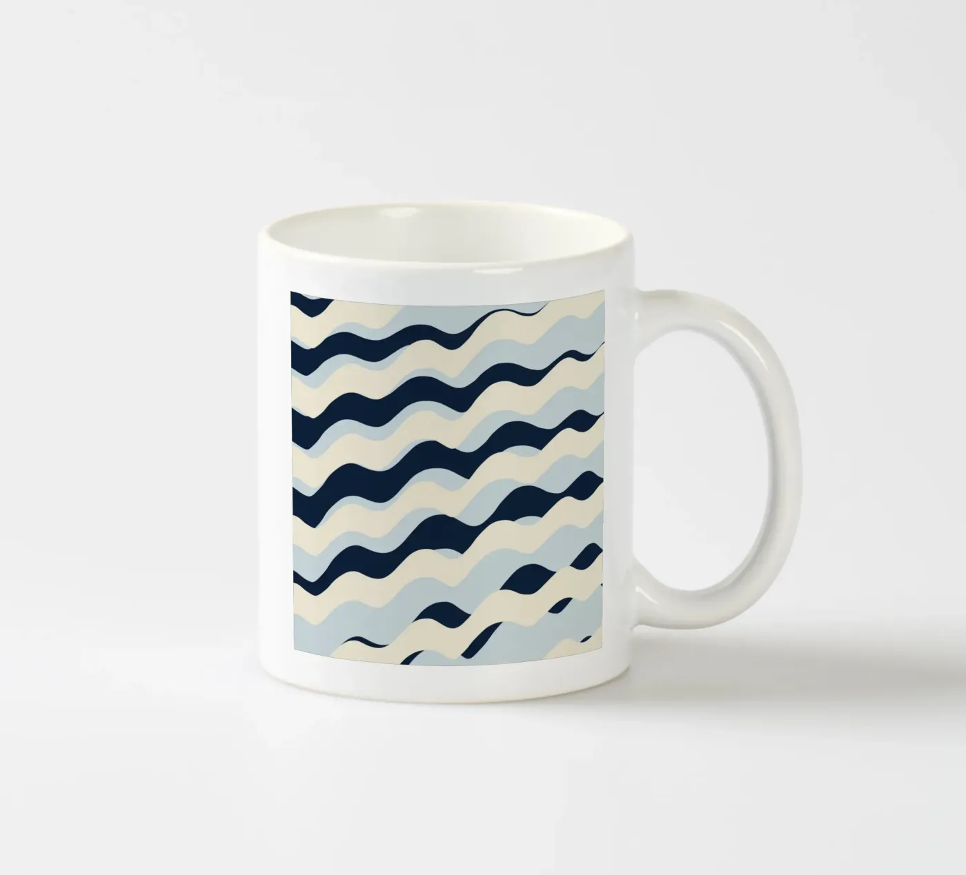 Waves pattern 09 Keramik Tasse von Little Dean