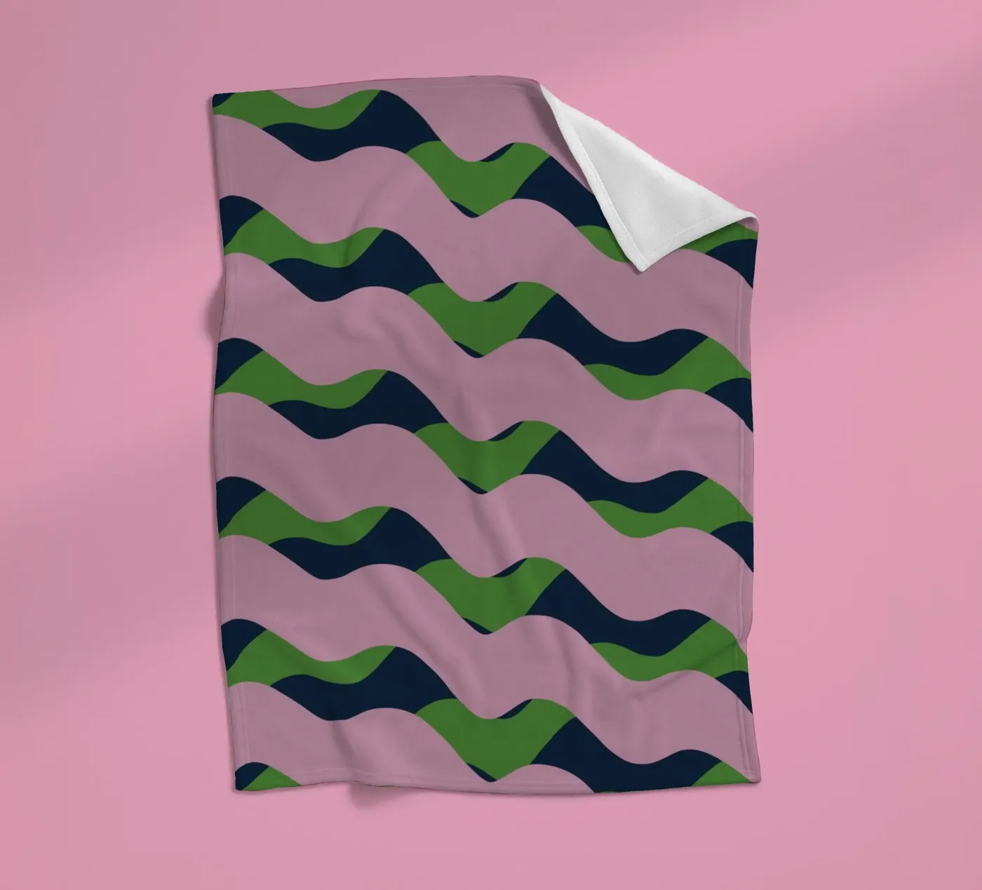 Waves pattern 13 Fleecedecke von Little Dean