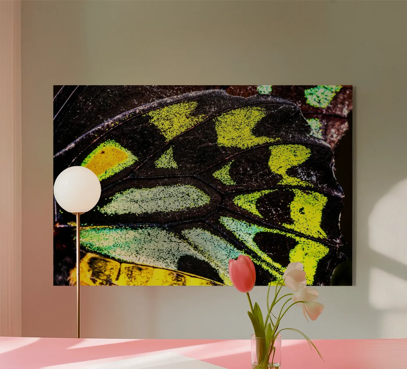 butterfly wing acryl van Earthly Visions