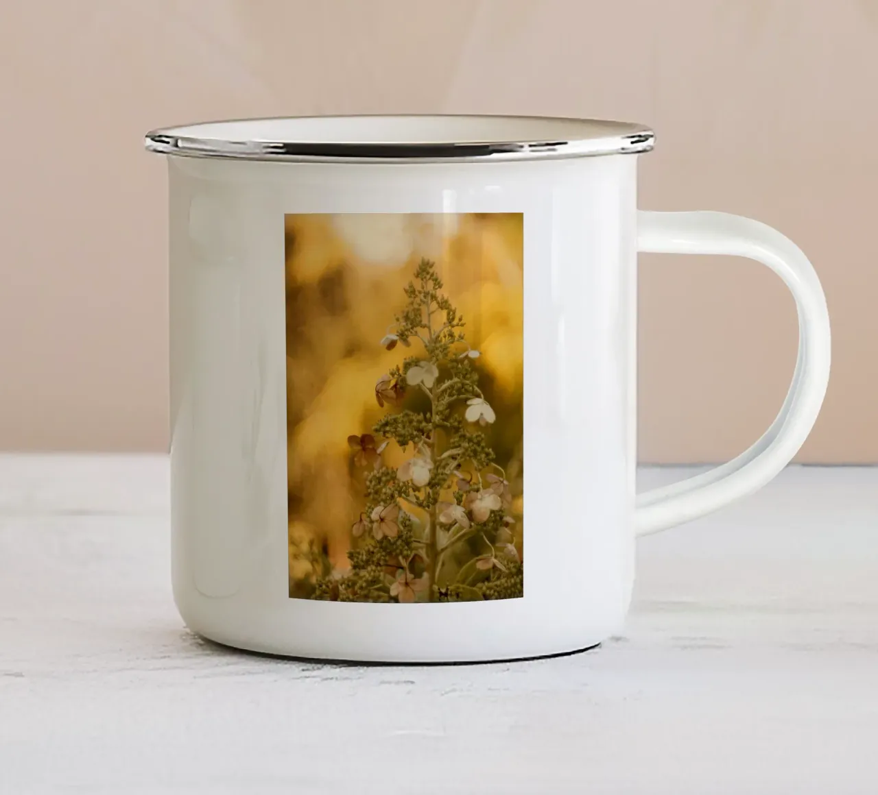 fiori natura tazza in smalto da Earthly Visions