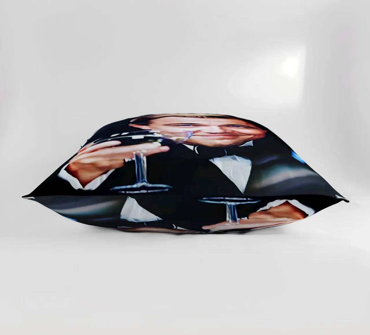 do it anyway cuscino da Type & Tape