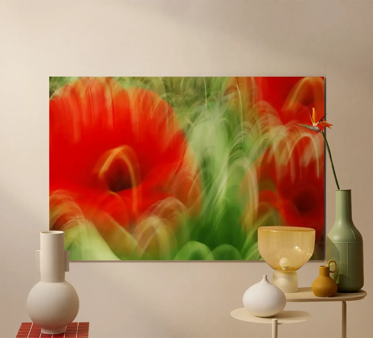 Tulipani danzanti - Stampa floreale astratta in movimento poster con telaio in legno da jay