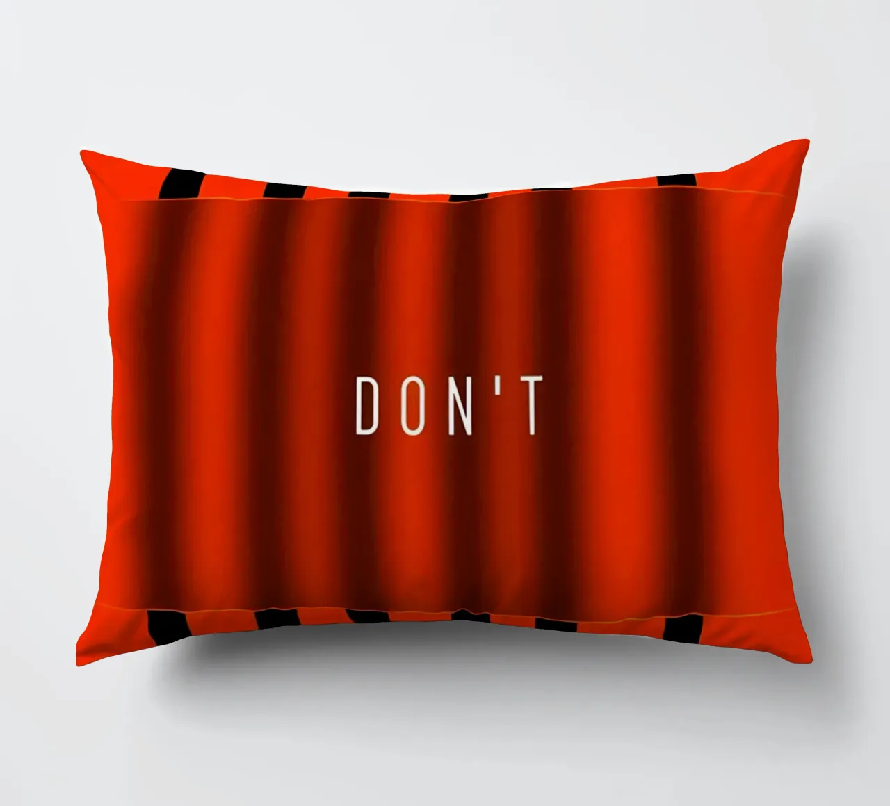 'QUIT and 'DONT cuscino da Type & Tape