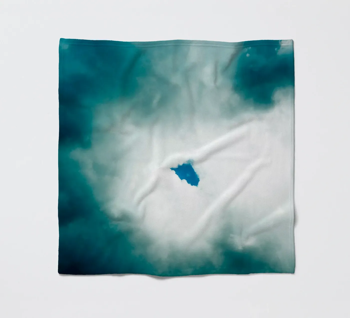 Whole coperta in pile da Tal Paz-Fridman