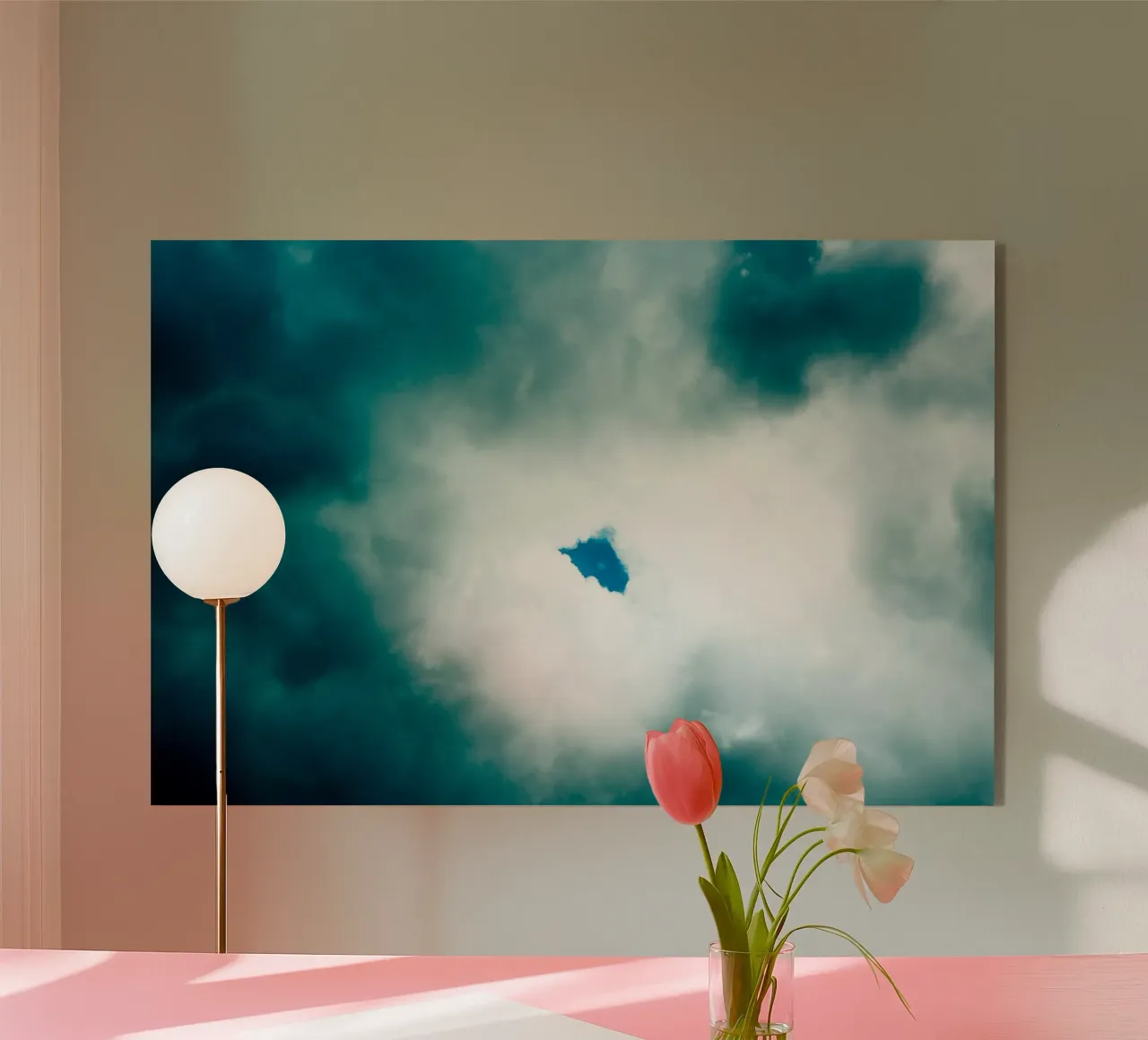 Intero plexiglass da Tal Paz-Fridman