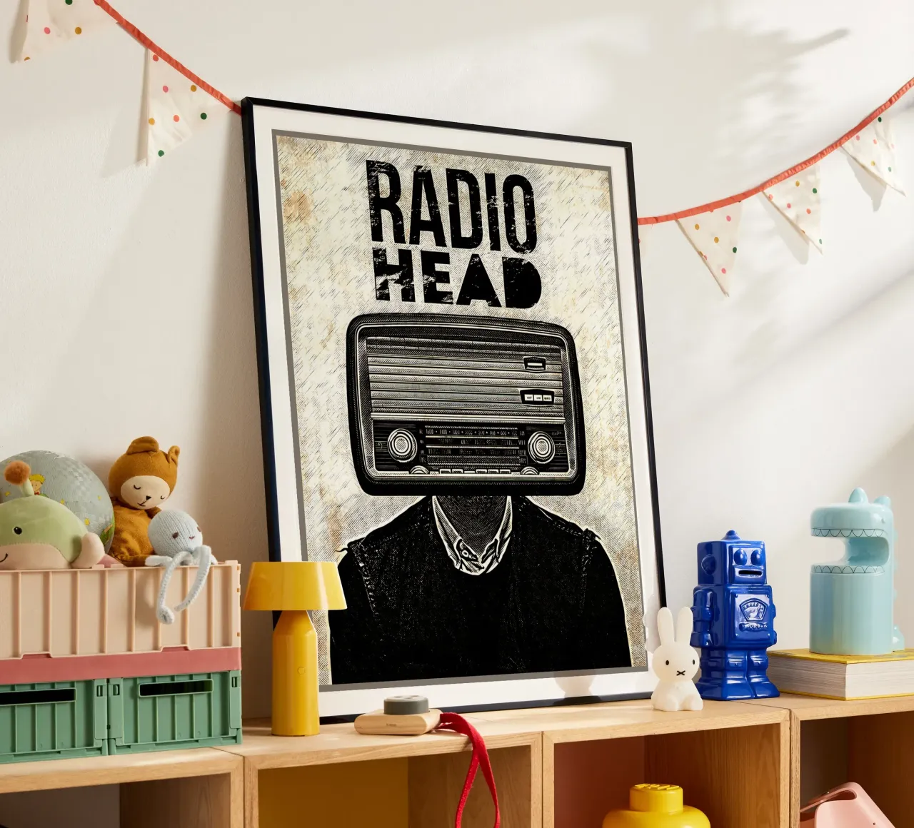 tuta radio testa persona poster da Christine N Shay