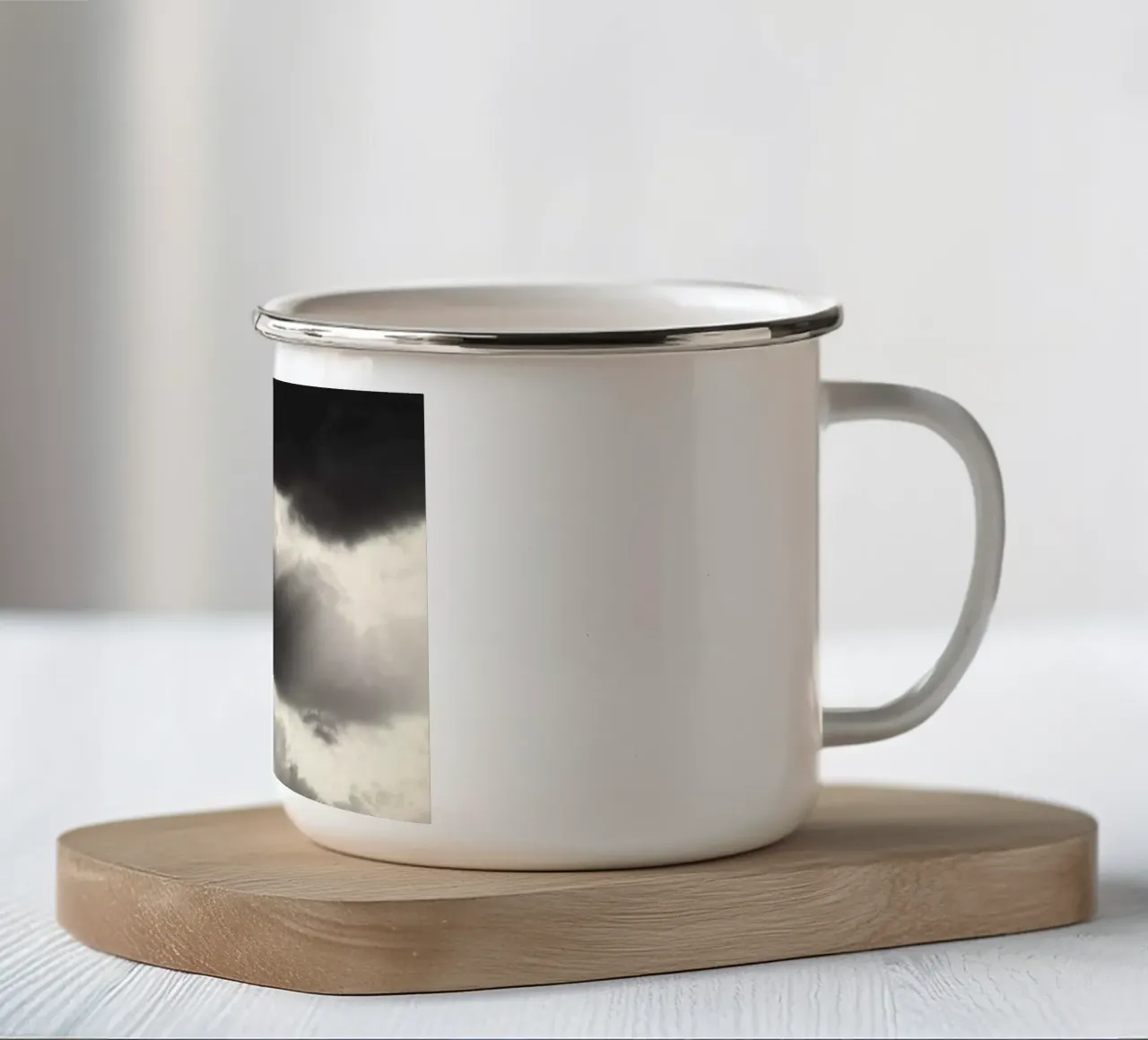 Due tazza in smalto da Tal Paz-Fridman