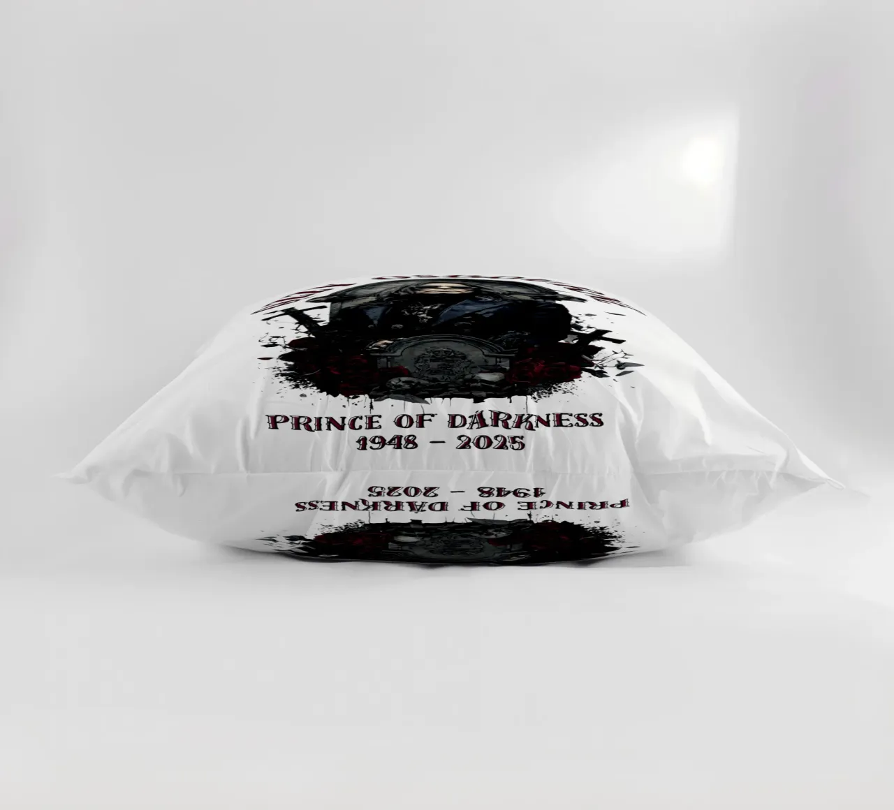 Riposa in pace Ozzy Osbourne cuscino da https://www.juniqe.com/uk/shop/Henndraws